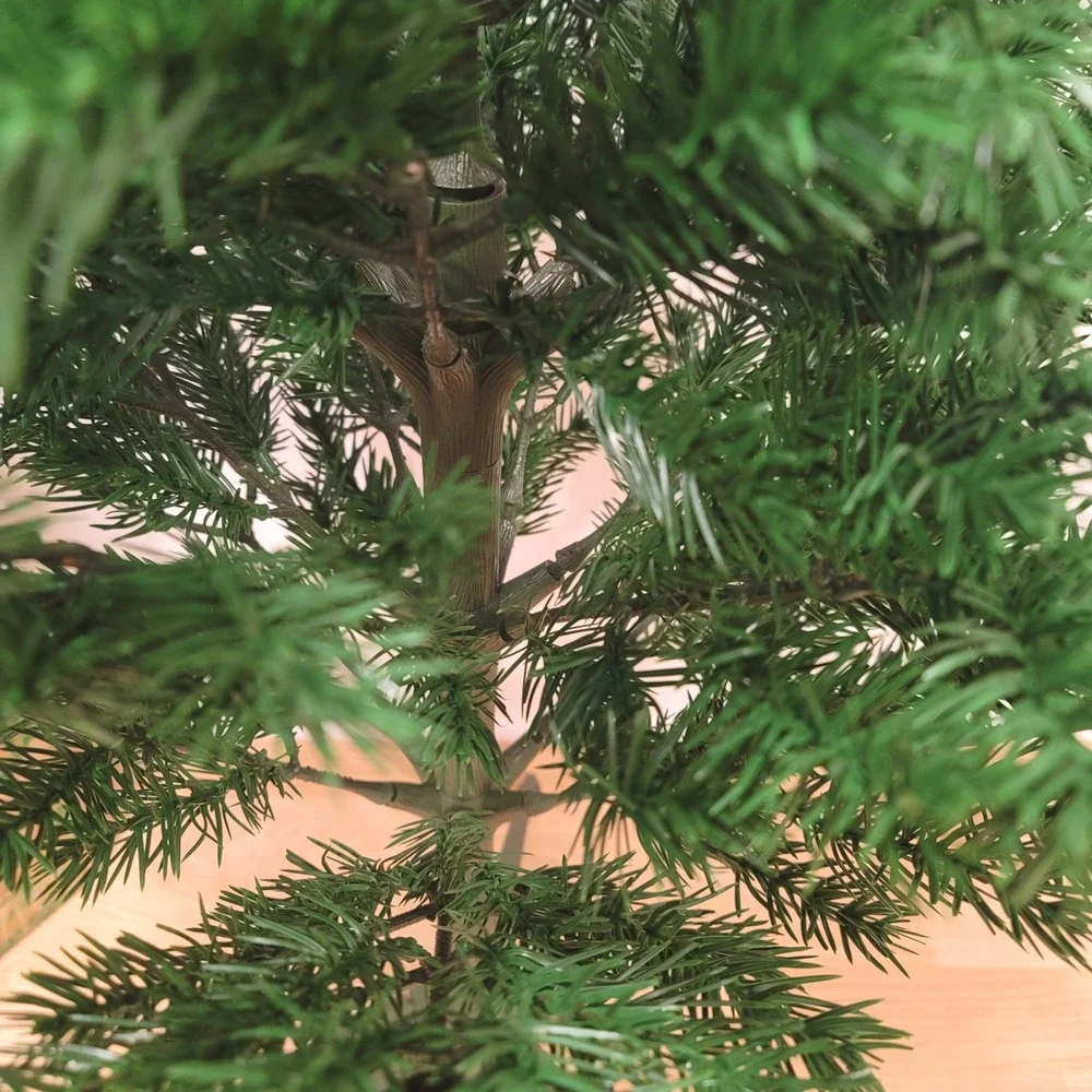 Vtg Colorado Spruce 4ft Artificial Christmas Tree Realistic Green Plastic w/Box